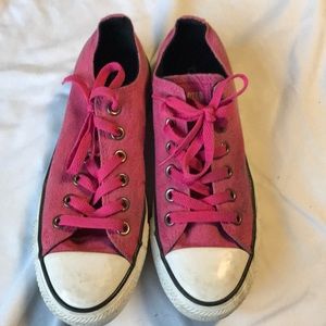 Pink Converse All Star